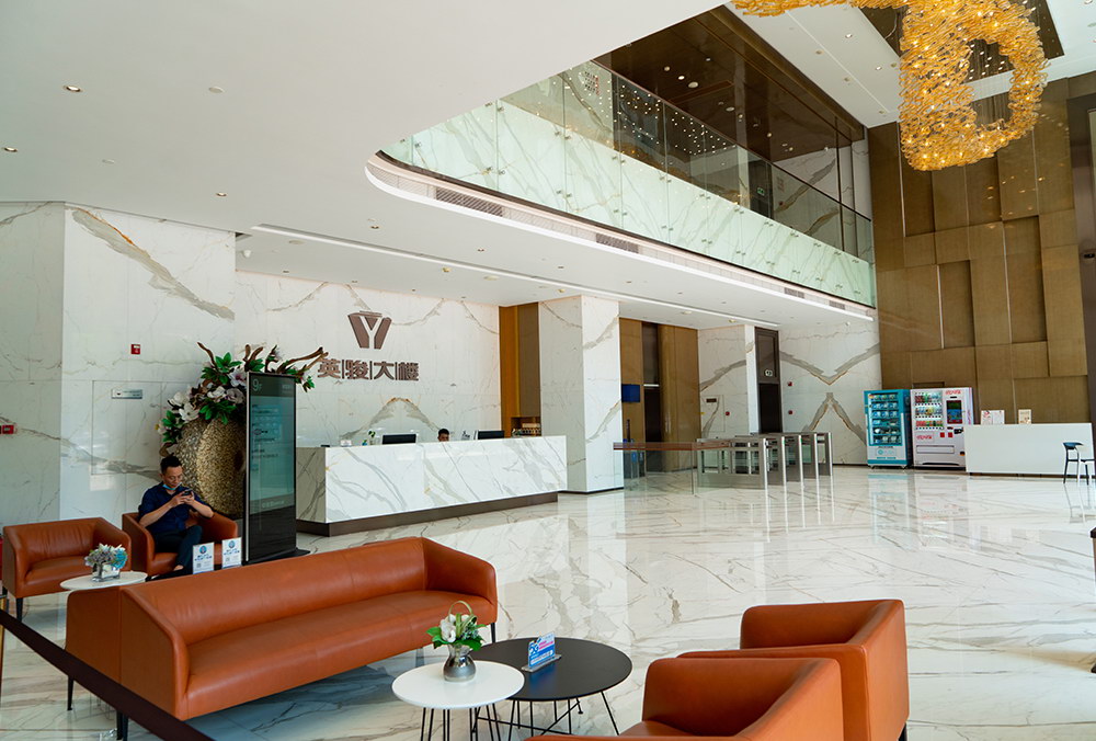 花都英骏商务大厦 (1).jpg 花都英骏商务大厦 (1).jpg